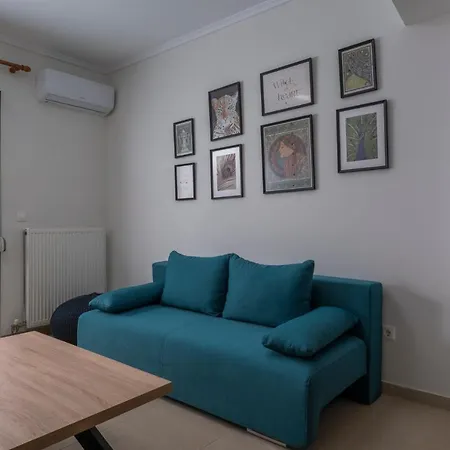 Kosmos Service Center 5 With Additional Cost Parking Thessaloniki