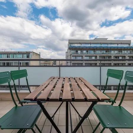Apartmán Kosmos Service Center 5 *